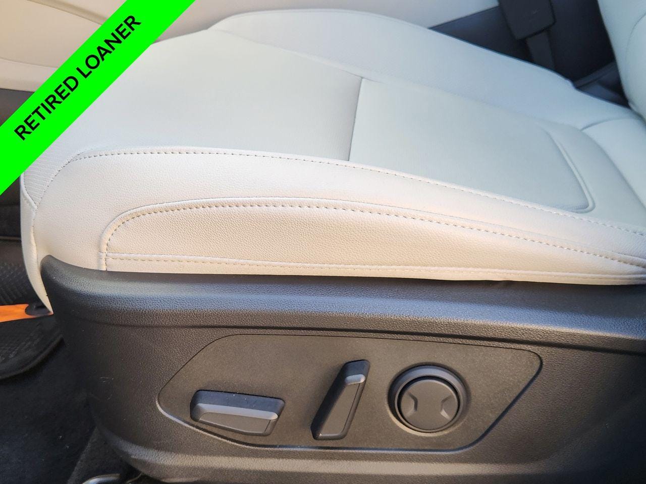 New 2026 S3B Black Hyundai SEL Premium FWD image 24