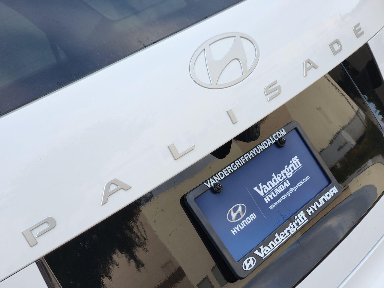 New 2026 Creamy White Pearl Hyundai Blue SEL Premium 8P image 8