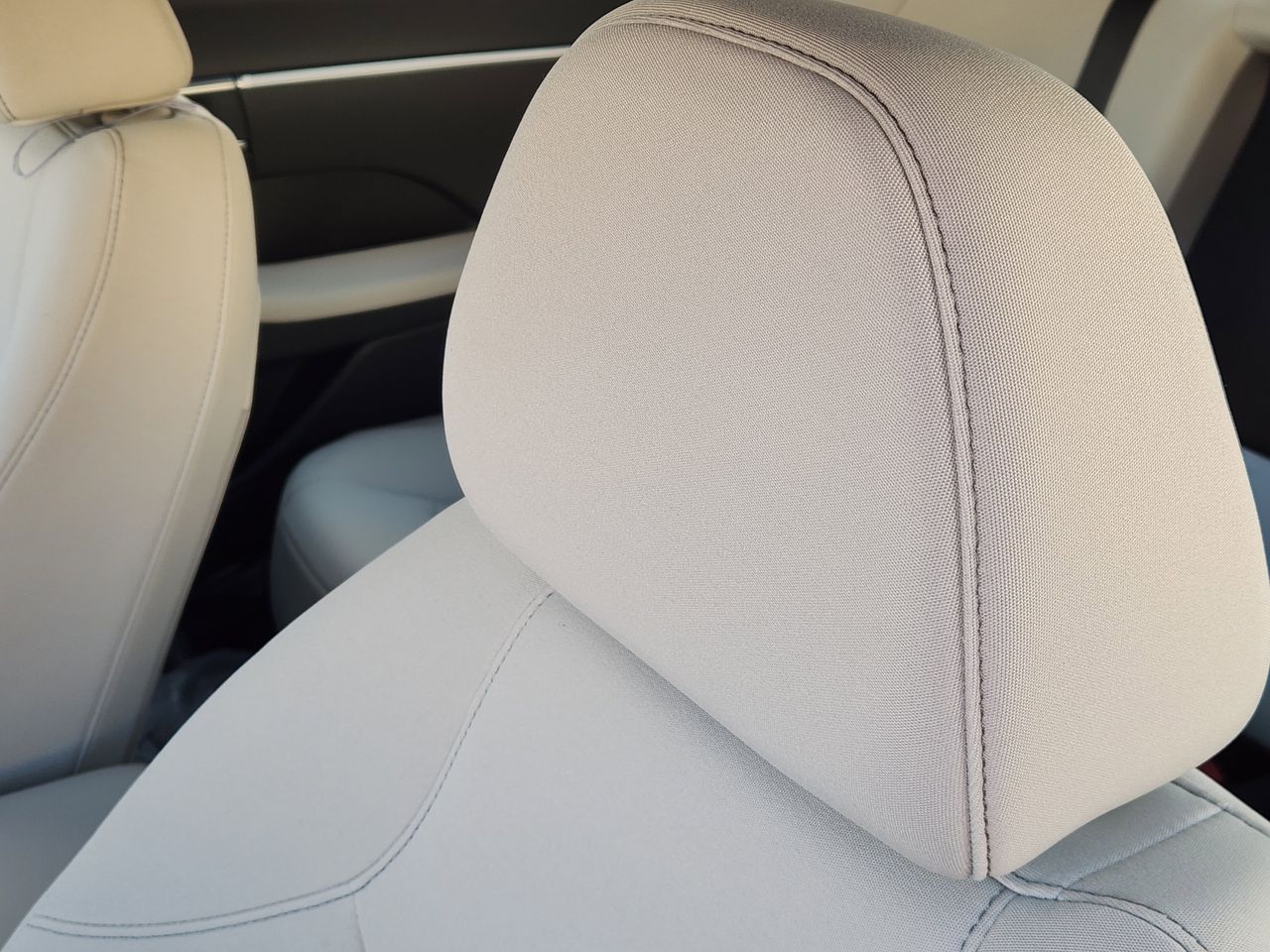 New 2026 W6H White Hyundai SEL Sport image 12