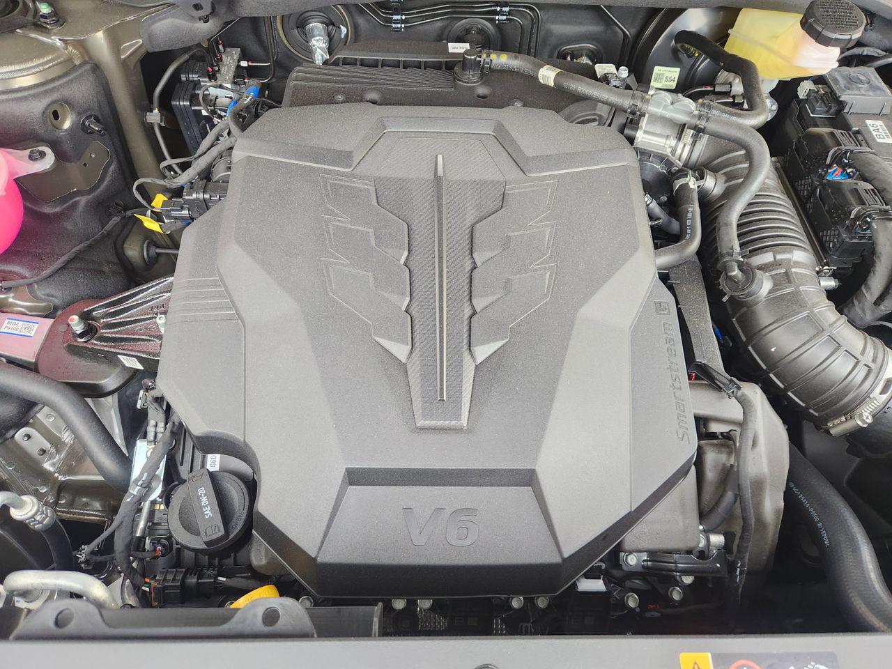 New 2026 Titan Charcoal Pearl Hyundai Limited FWD image 30