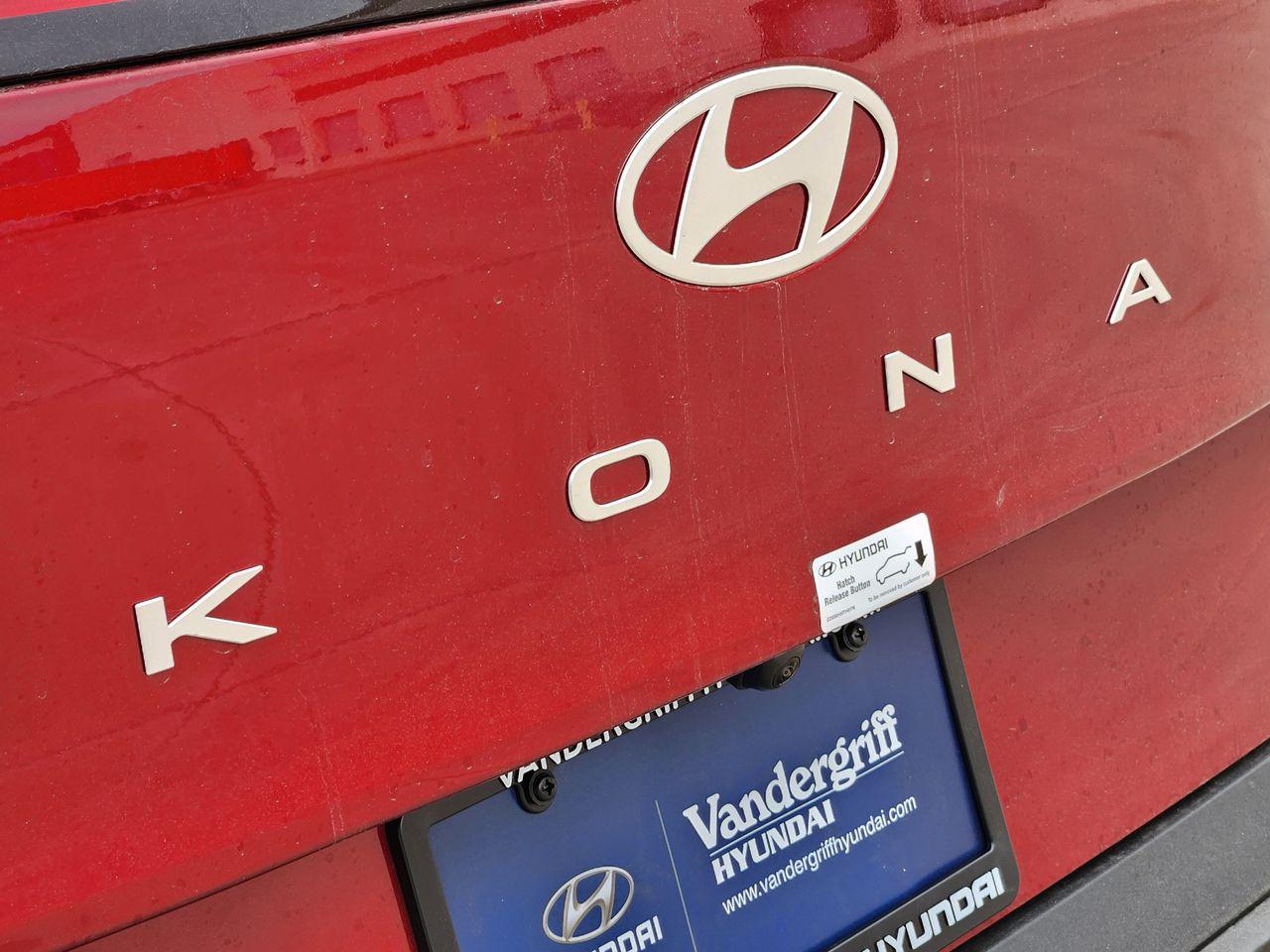 New 2026 R2P Red Hyundai SEL Sport FWD image 8