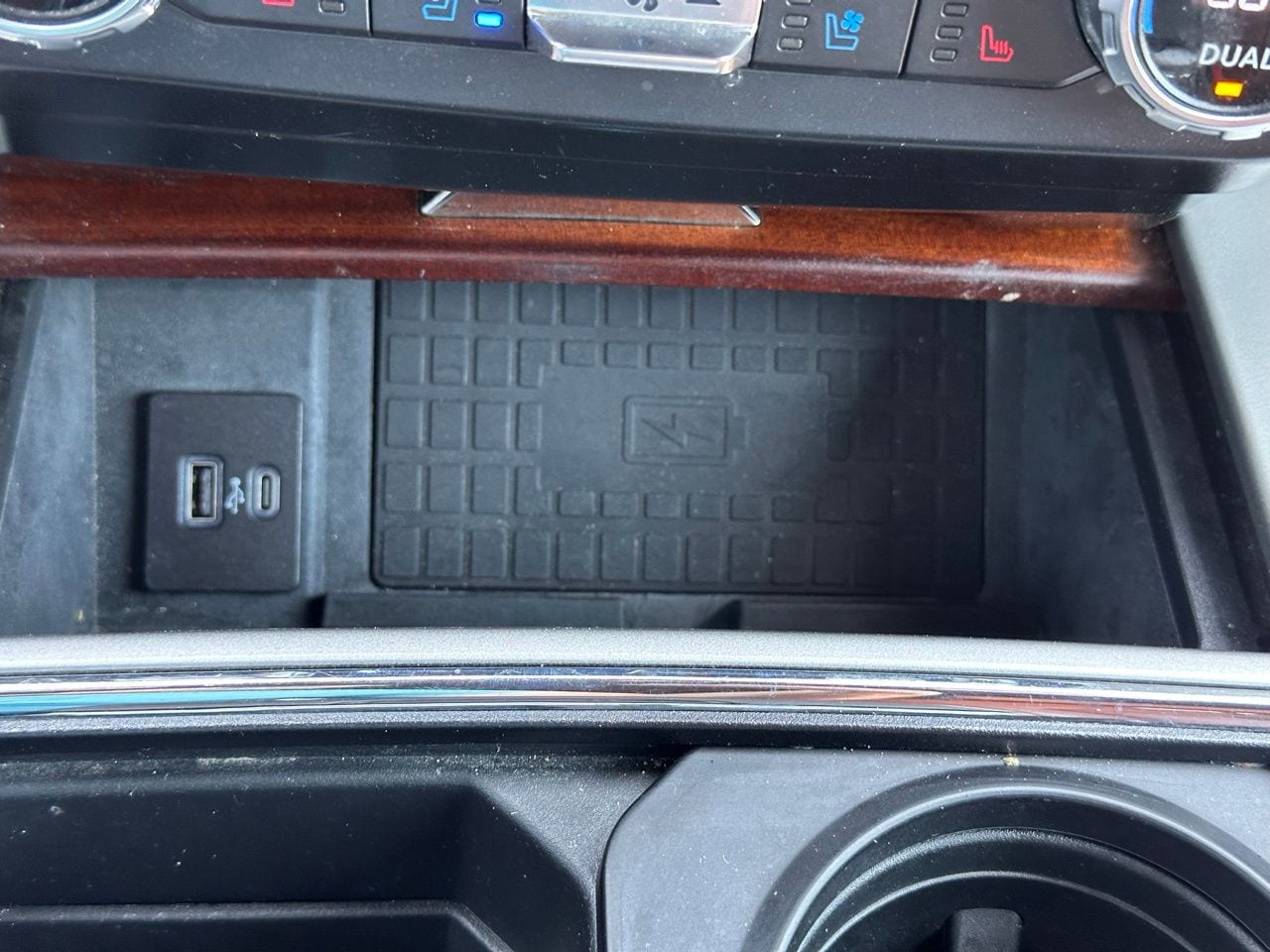 Used 2022 Oxford White Ford King Ranch image 32