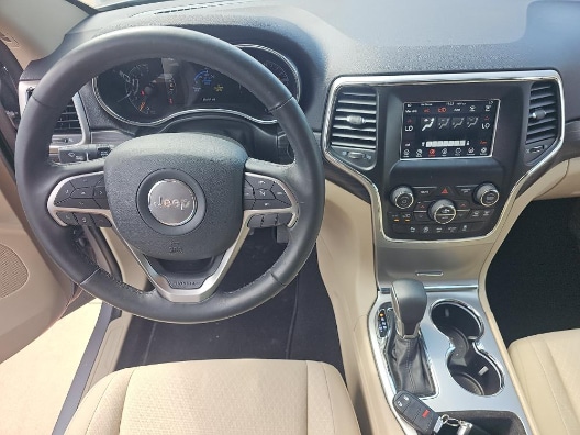 Used 2019 Billet Silver Jeep Laredo E image 14
