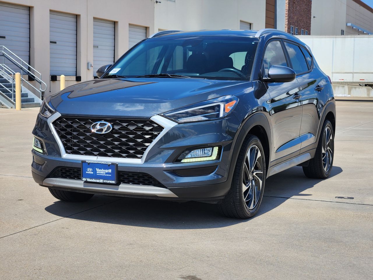 Used 2021 Dusk Blue Hyundai Sport image 2