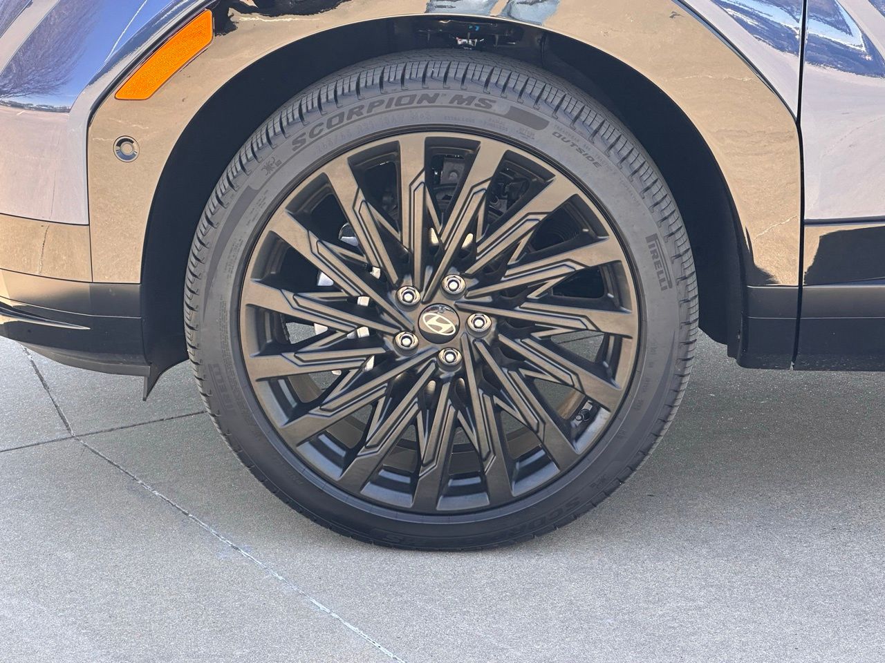 Used 2026 Atlantis Blue Hyundai Calligraphy image 8