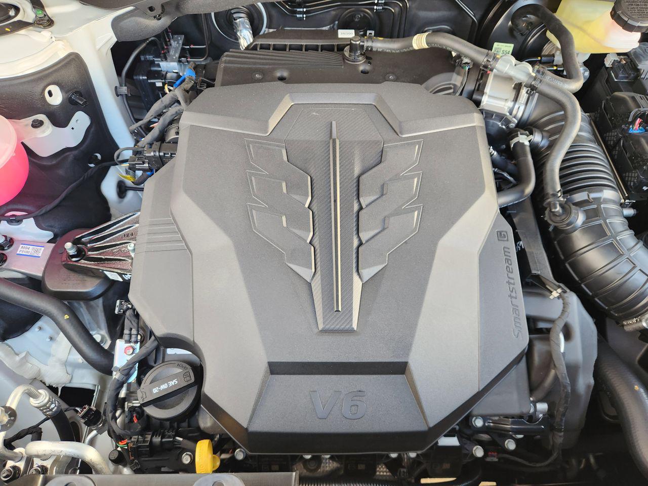 New 2026 WC9 White Hyundai SEL FWD image 29