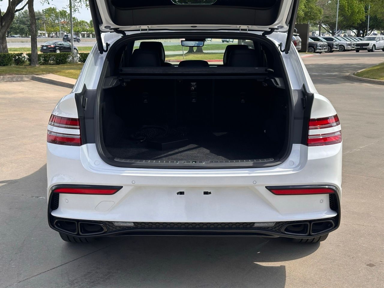 Used 2026 Uyuni White Genesis 3.5T e-SC image 16