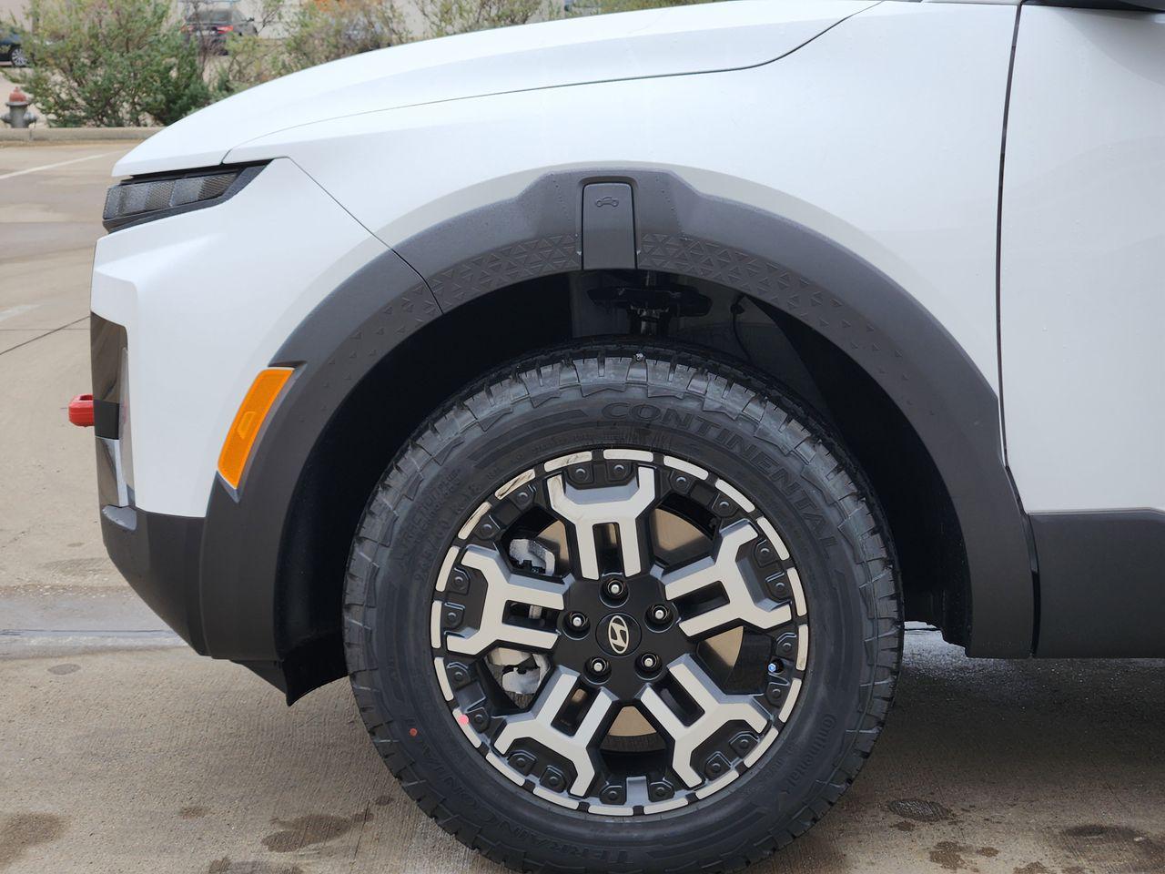 New 2026 SAW White Hyundai XRT image 5