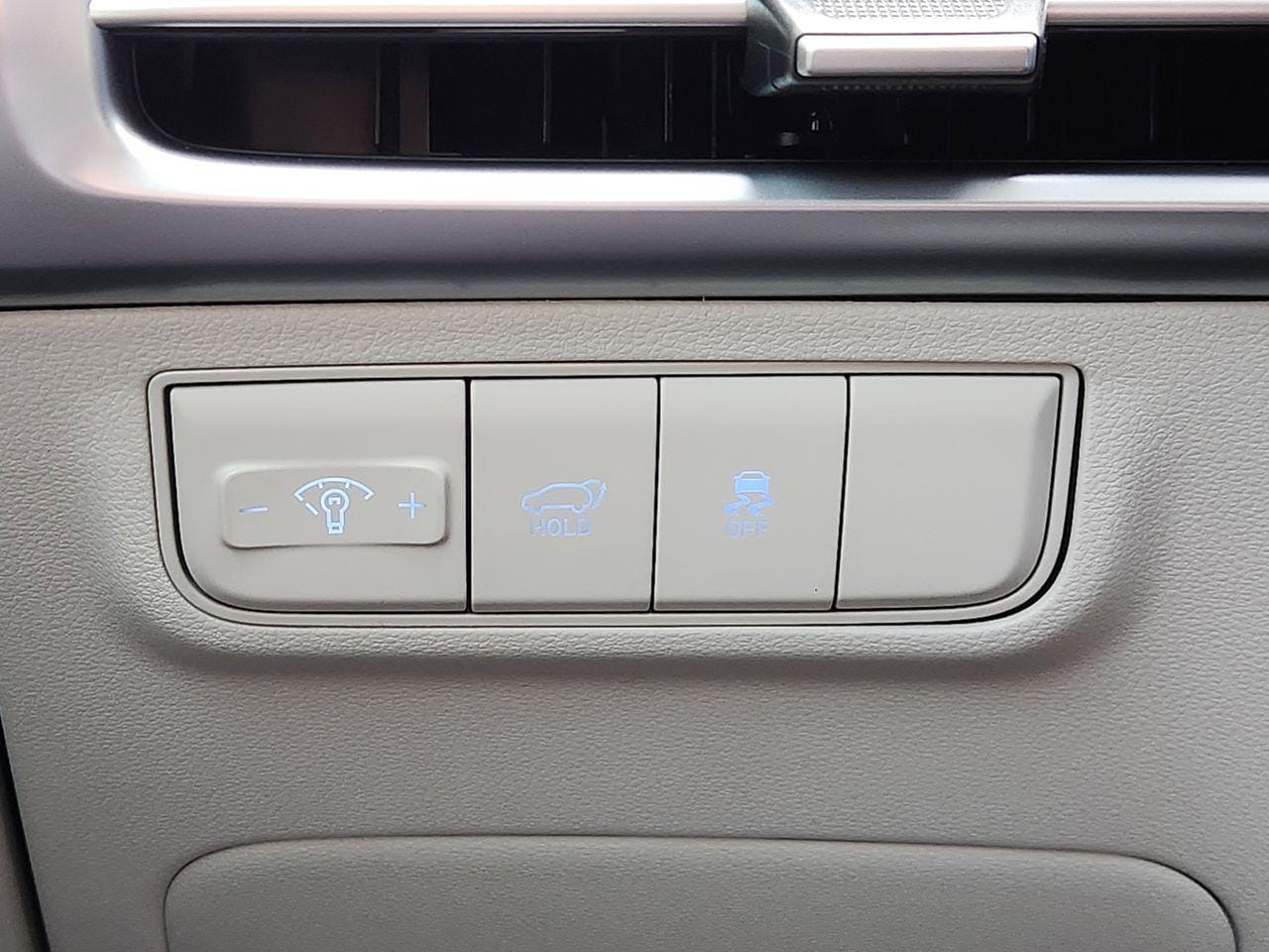 New 2026 TB2 Blue Hyundai SEL FWD image 20