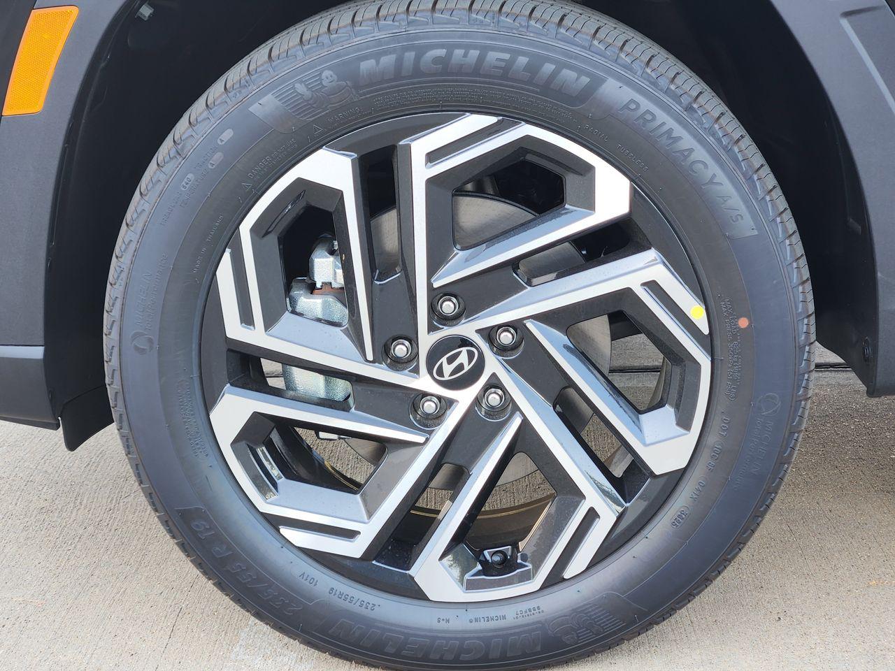 New 2026 S3B Black Hyundai Limited image 7