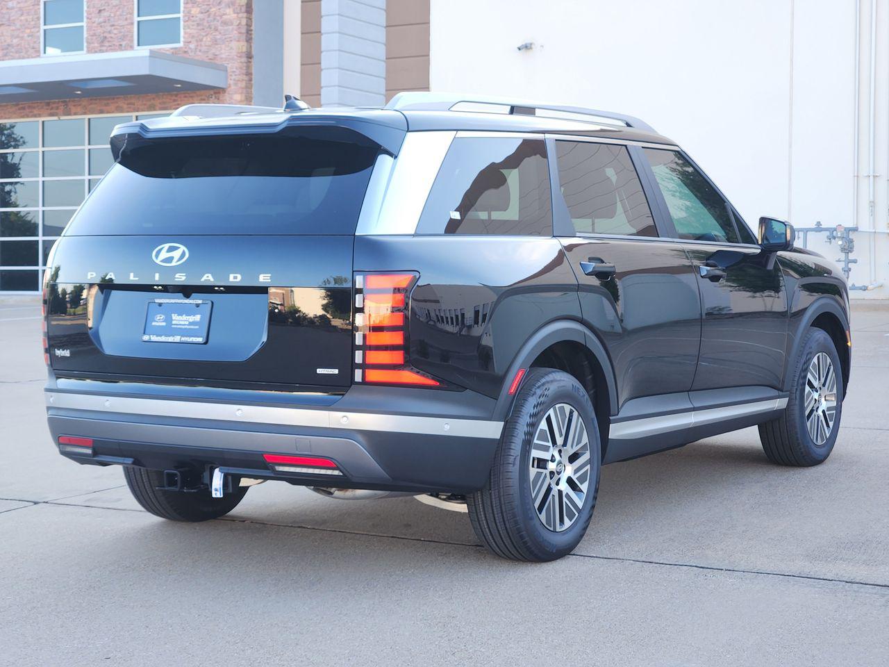 New 2026 Abyss Black Pearl Hyundai SEL Premium 7P image 4
