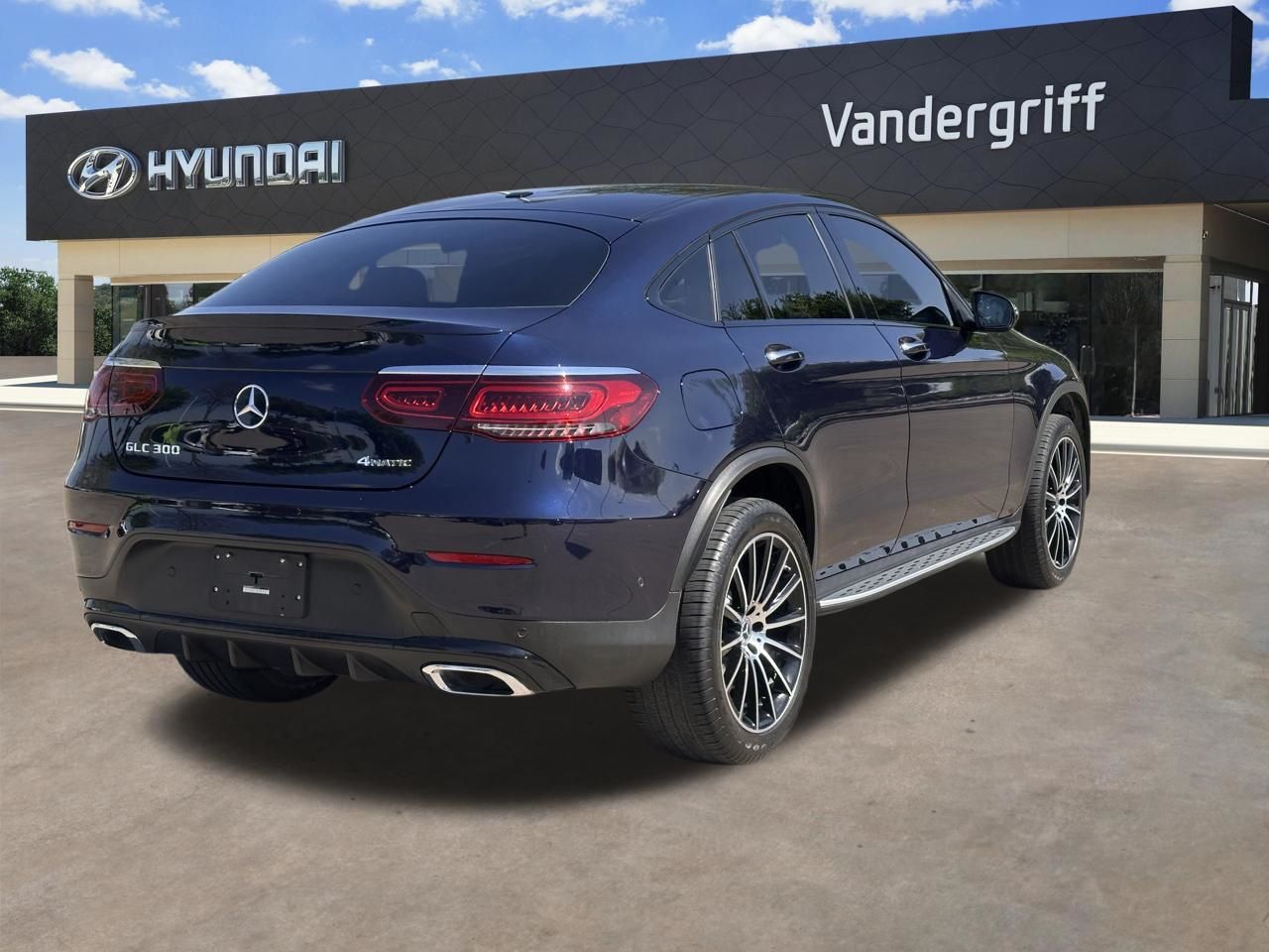 Used 2023 Nautical Blue Metallic Mercedes-Benz GLC 300 Coupe 4matic® image 14