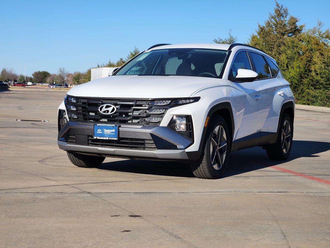 New 2026 W6H White Hyundai SEL FWD image 2