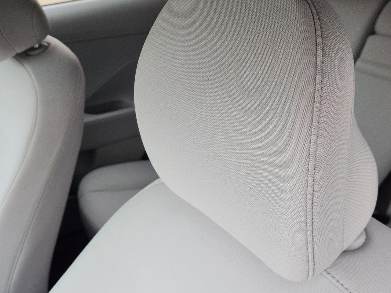 New 2026 Atlas White Hyundai SEL Sport FWD image 11