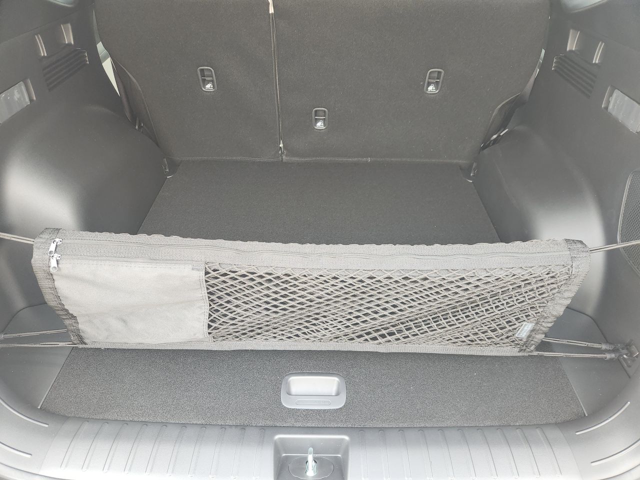 New 2026 W6H White Hyundai Limited FWD image 33