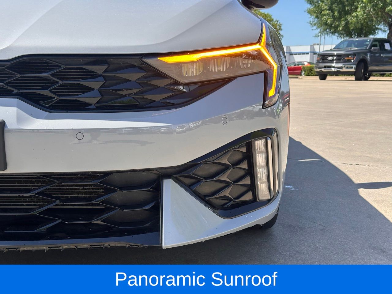 Used 2025 Wolf Gray Kia GT-Line image 6