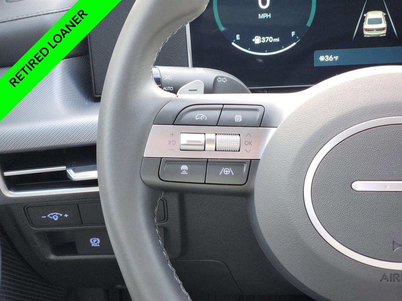 New 2025 T4A Silver Hyundai SEL Convenience image 29