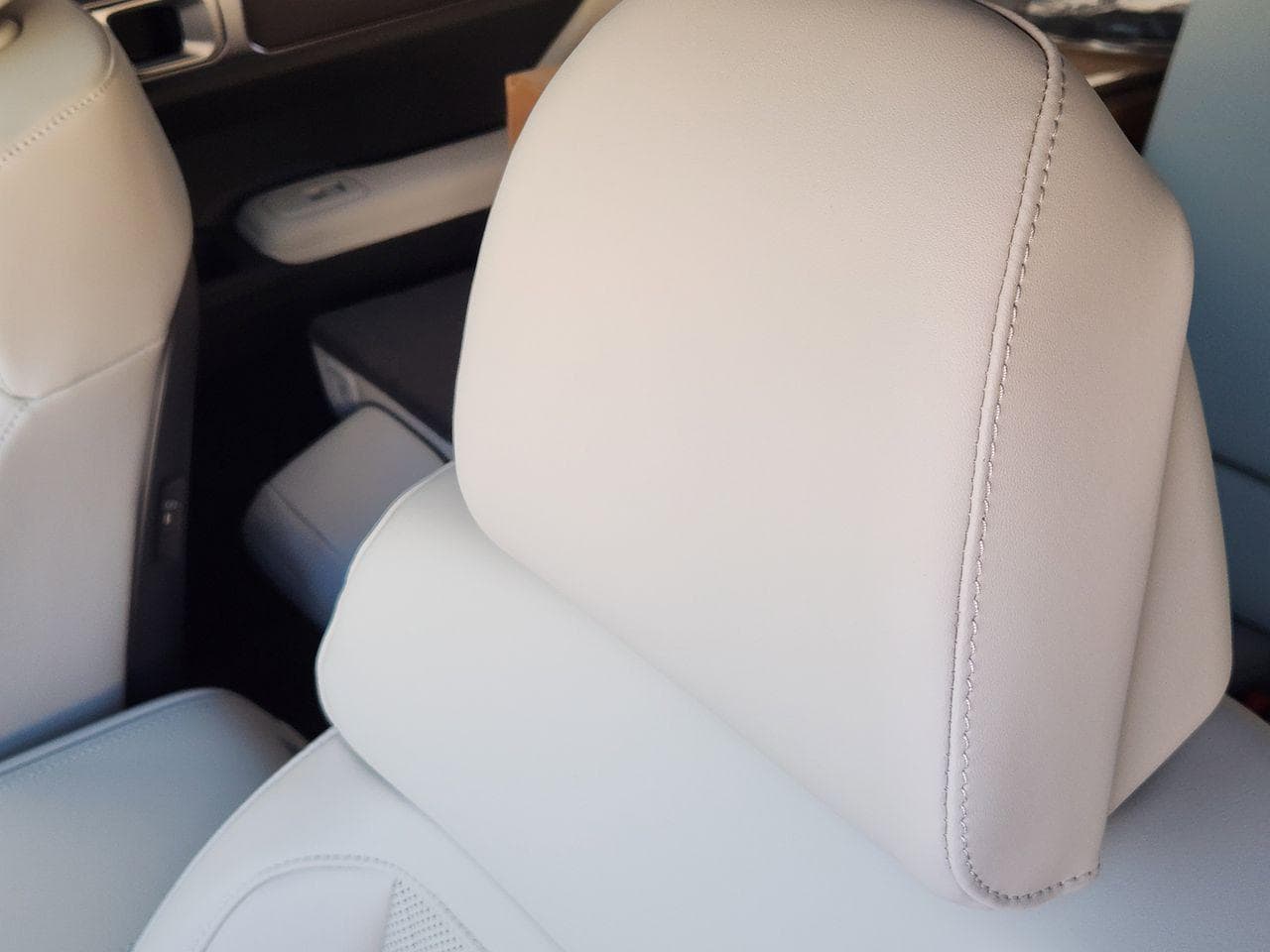 New 2026 PE2 Gray Hyundai SEL FWD image 11