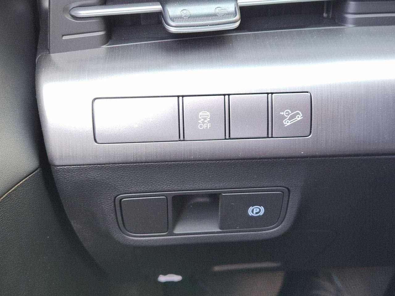 New 2026 Ecotronic Gray Pearl Hyundai SEL Premium AWD image 20