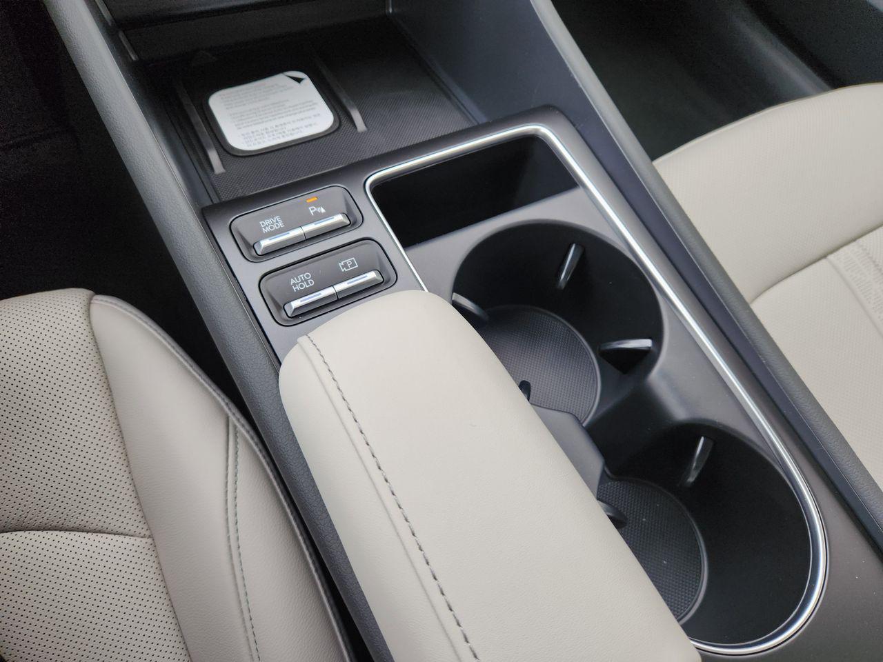 New 2026 W6H White Hyundai Limited image 20