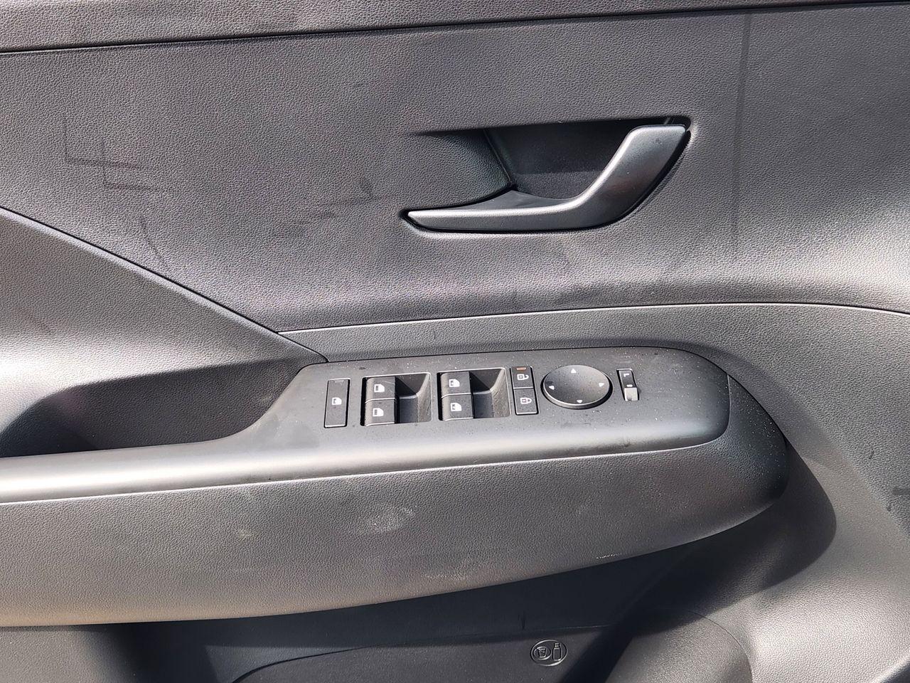 New 2026 C5G Gray Hyundai SEL Sport FWD image 22