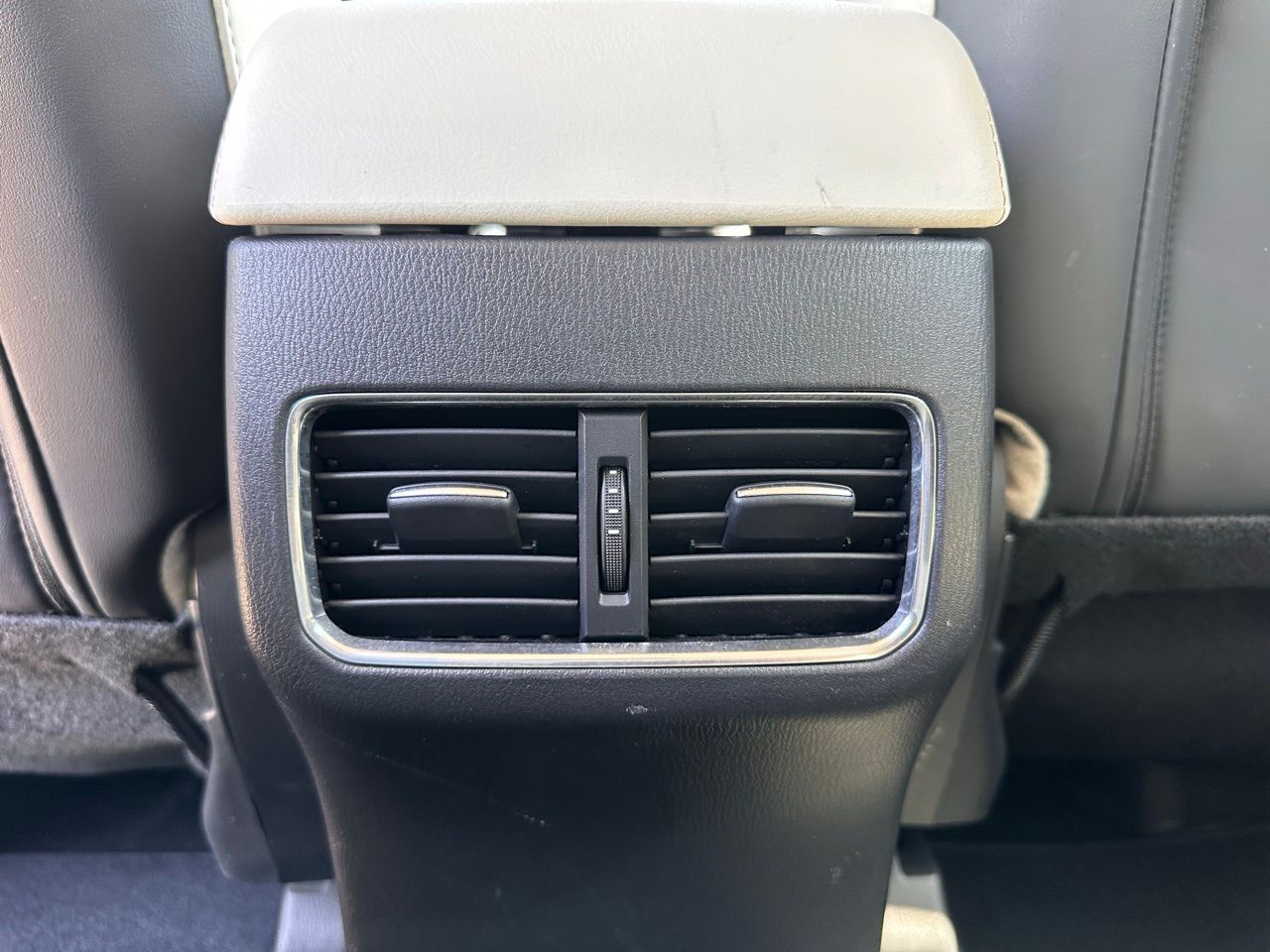 Used 2018 Jet Black Mica Mazda Grand Touring image 15