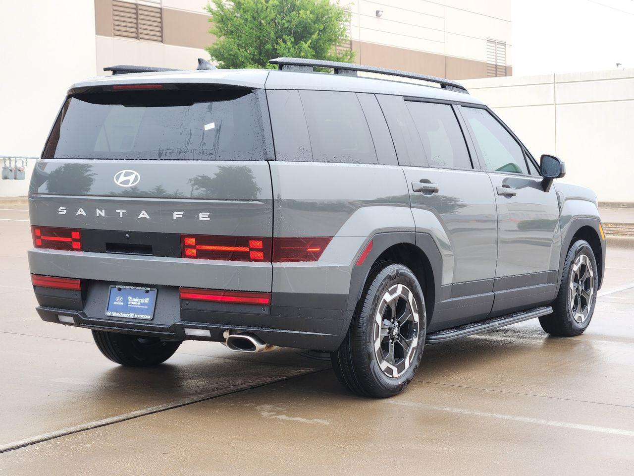 New 2026 Hampton Gray Hyundai SEL FWD image 4