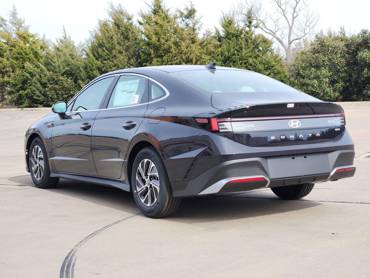 New 2026 Carbon Blue Hyundai Blue image 3