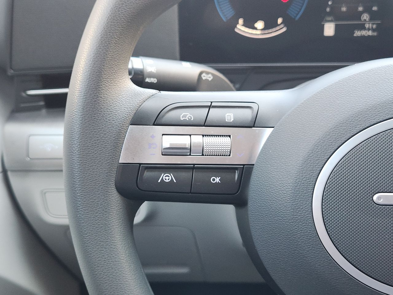 Used 2024 Denim Blue Pearl Hyundai SE image 27