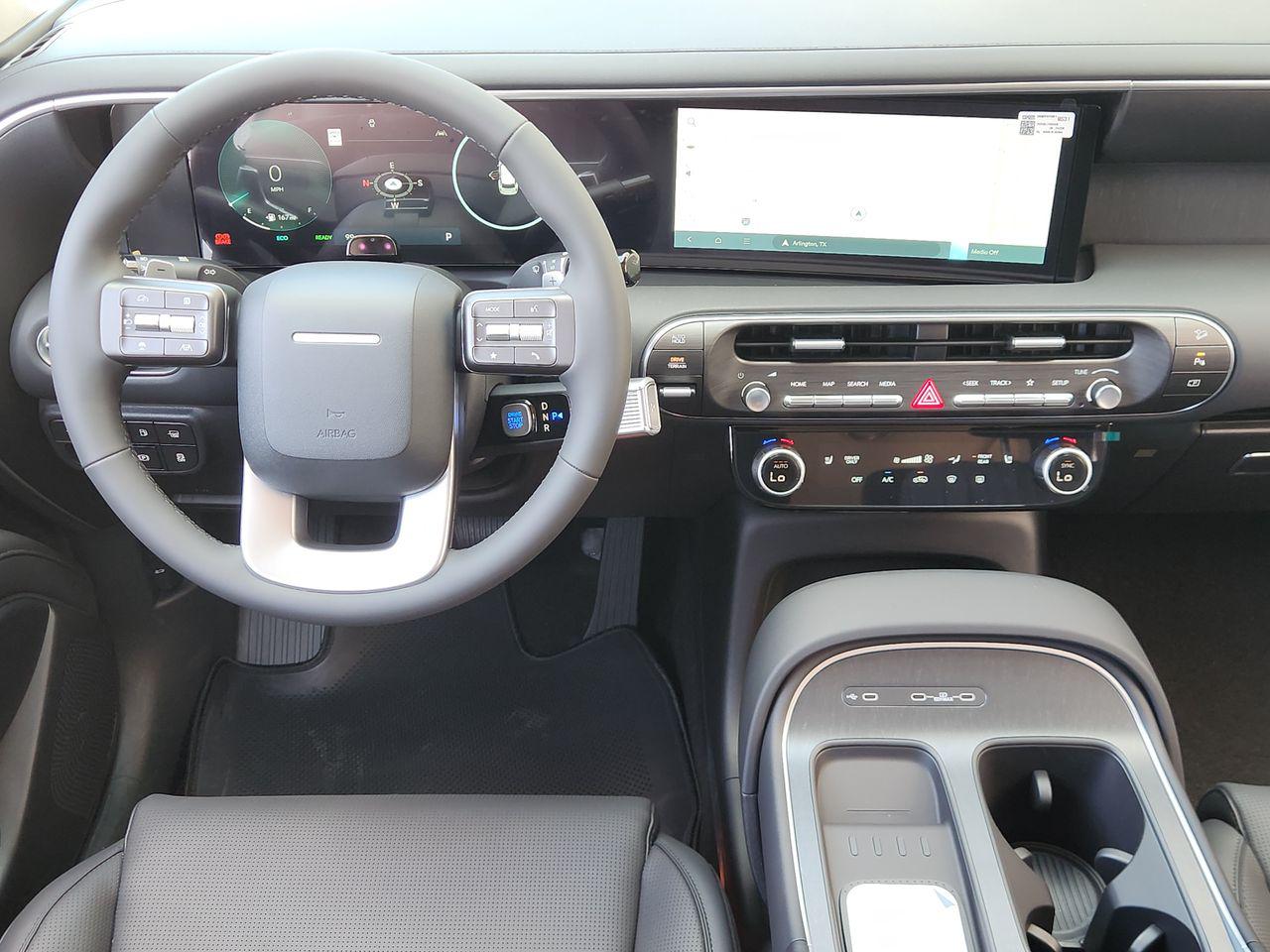 New 2027 Creamy White Pearl Hyundai SEL 7P image 24