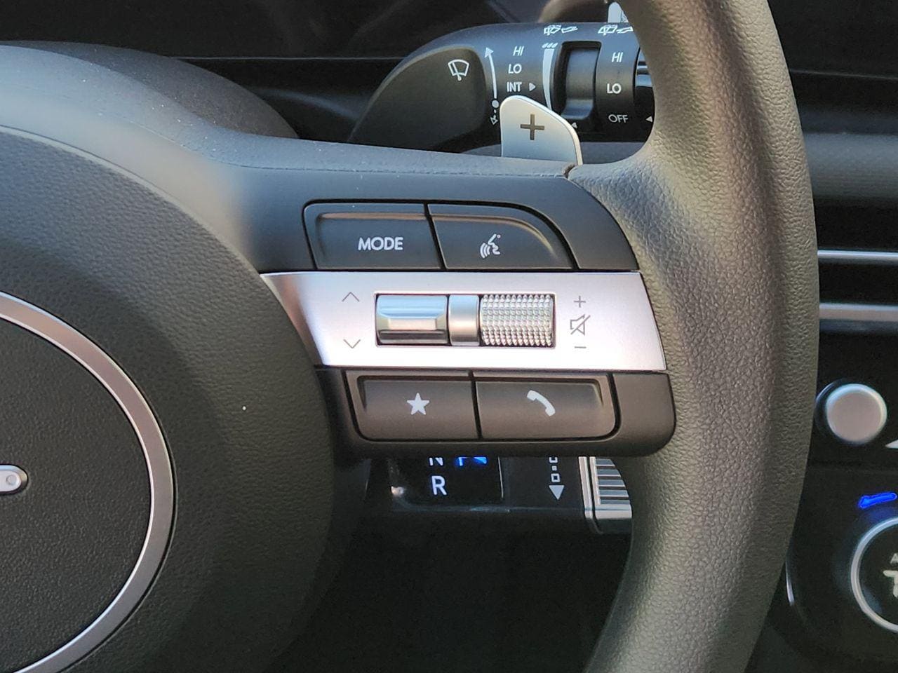 New 2026 Creamy White Pearl Hyundai SEL AWD image 28