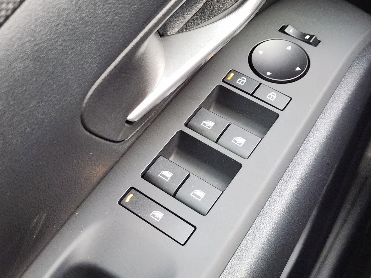 New 2026 Hampton Gray Hyundai SEL FWD image 21