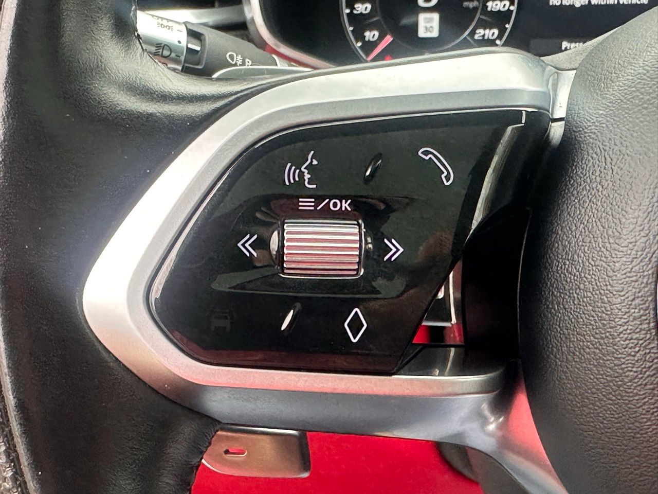 Used 2021 Fuji White Jaguar SVR image 27