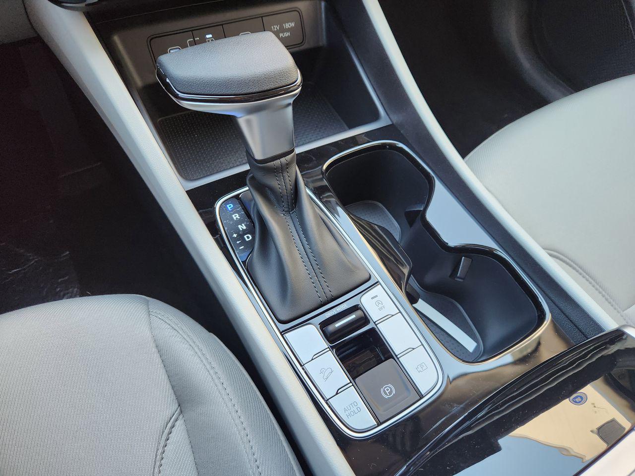 New 2026 Phantom Black Hyundai SEL FWD image 18