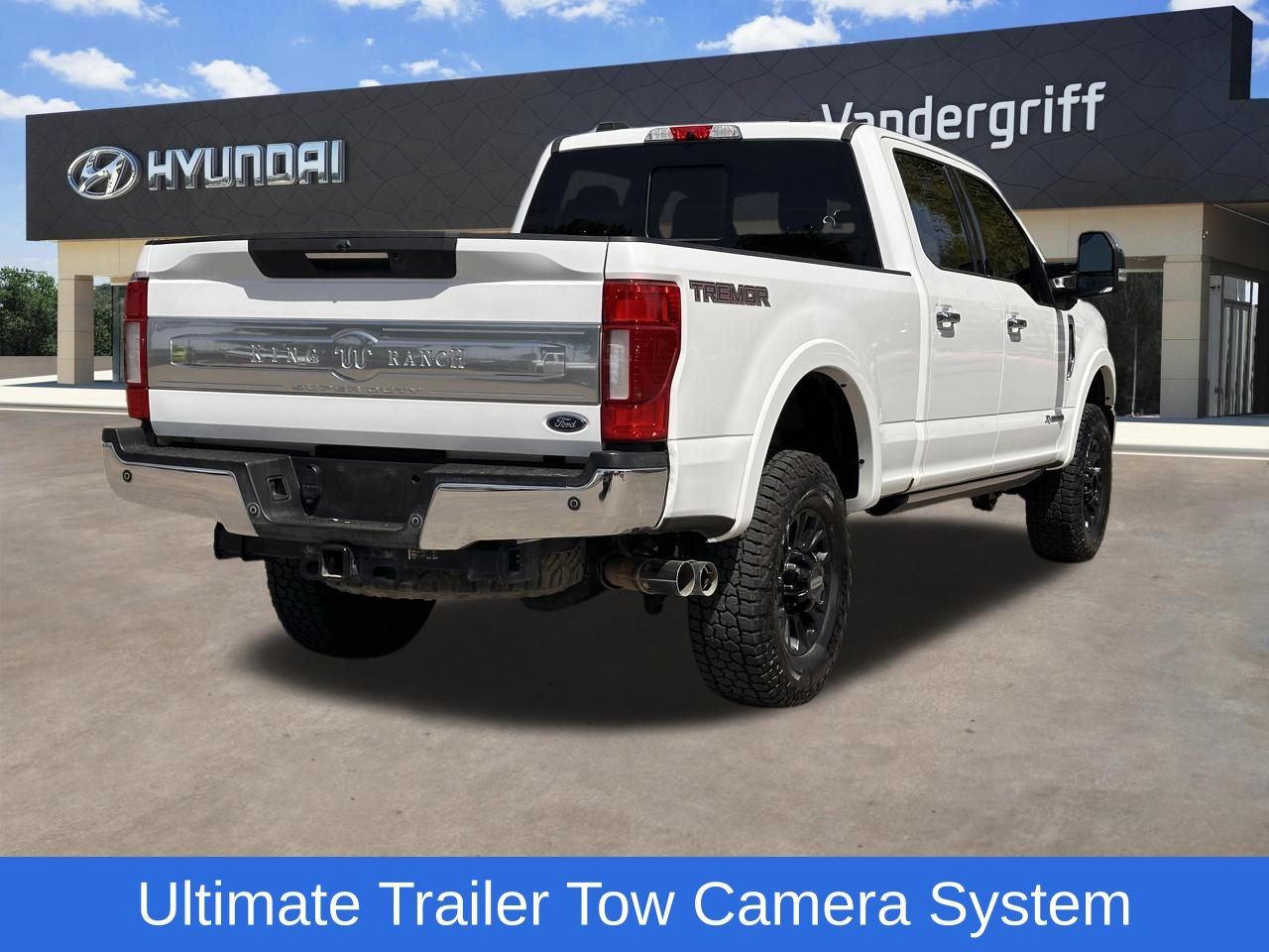 Used 2022 Oxford White Ford King Ranch image 12