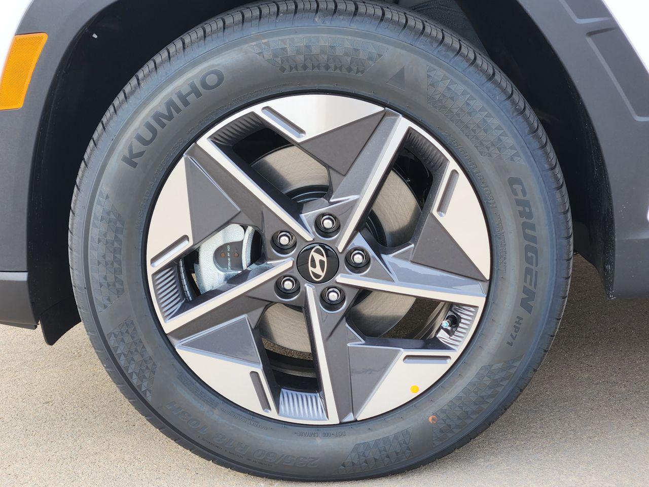 New 2026 W6H White Hyundai SEL FWD image 7