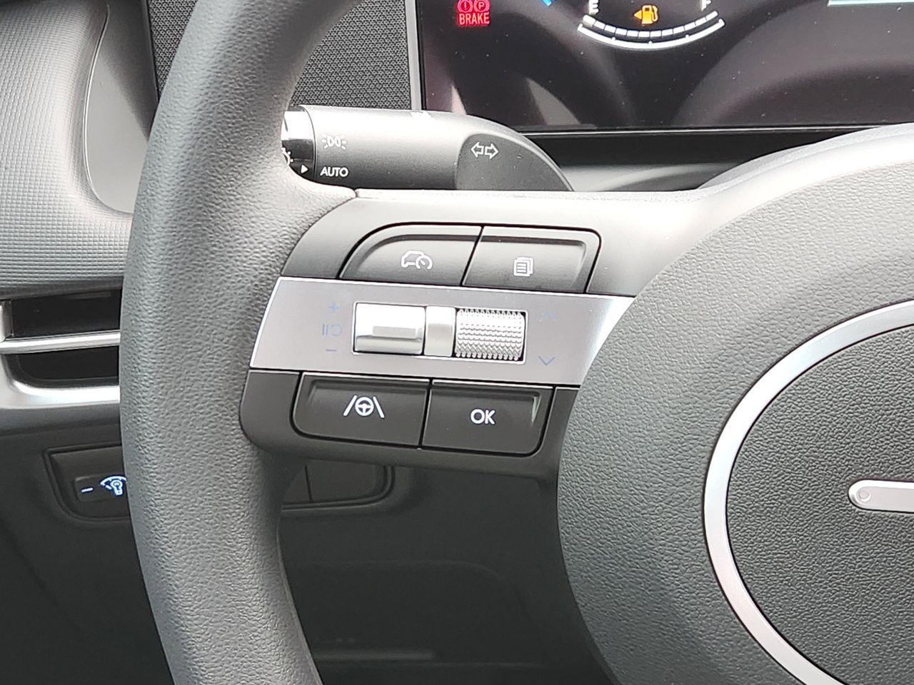 New 2026 SAW White Hyundai SEL FWD image 26