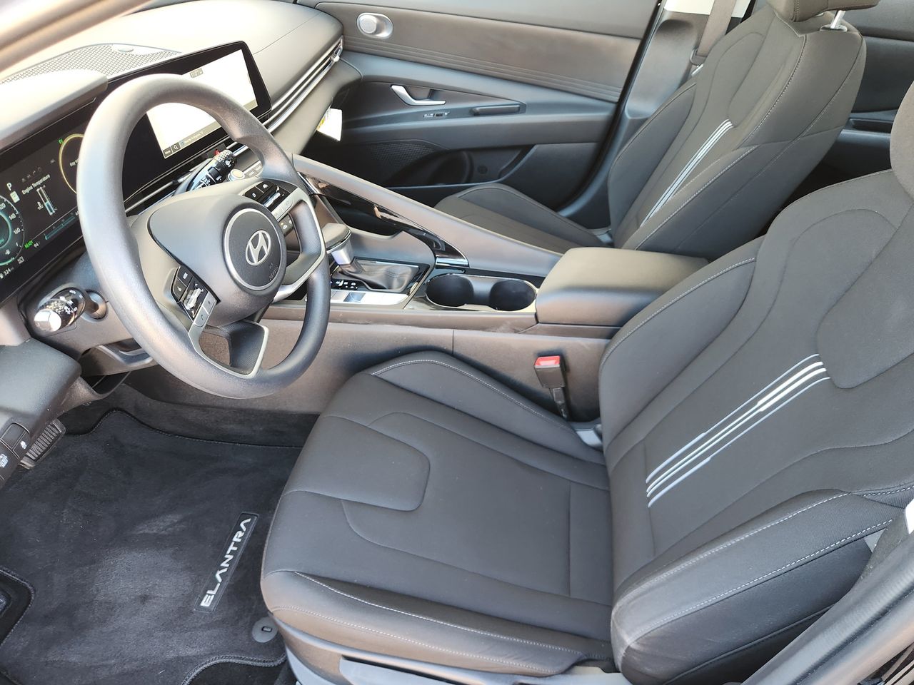 Certified Used 2024 Abyss Black Hyundai Blue image 10
