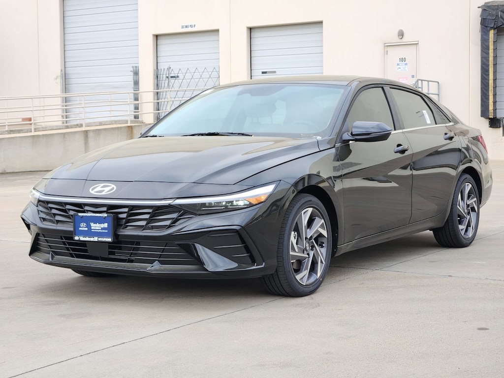 New 2026 Hyundai Elantra Limited Sedan