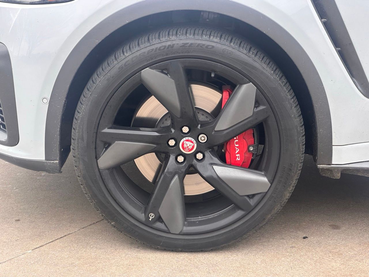 Used 2021 Fuji White Jaguar SVR image 11