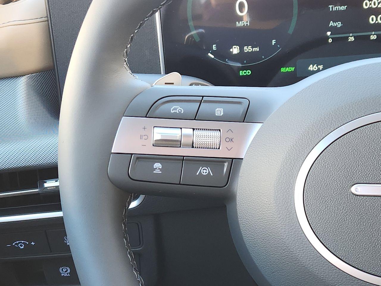 New 2026 W6H White Hyundai Limited image 29