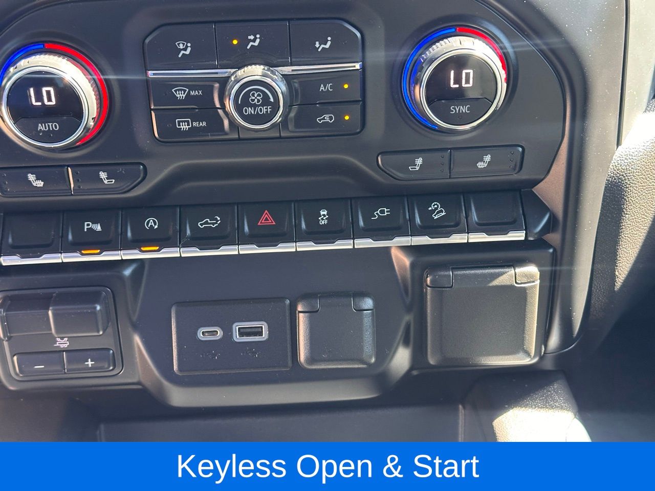 Used 2020 Silver Ice Chevrolet RST image 35