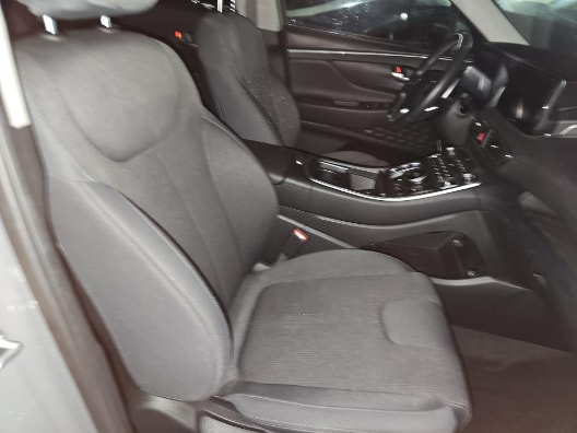 Used 2023 Hampton Gray Hyundai SEL image 11