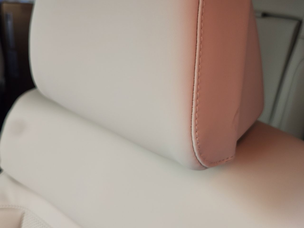 New 2026 W6H White Hyundai SEL image 12