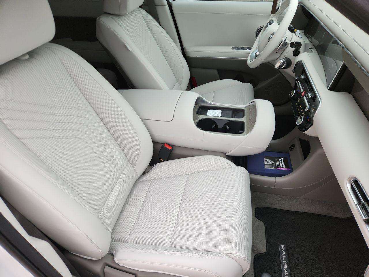 New 2026 Creamy White Pearl Hyundai Blue SEL 7P image 11