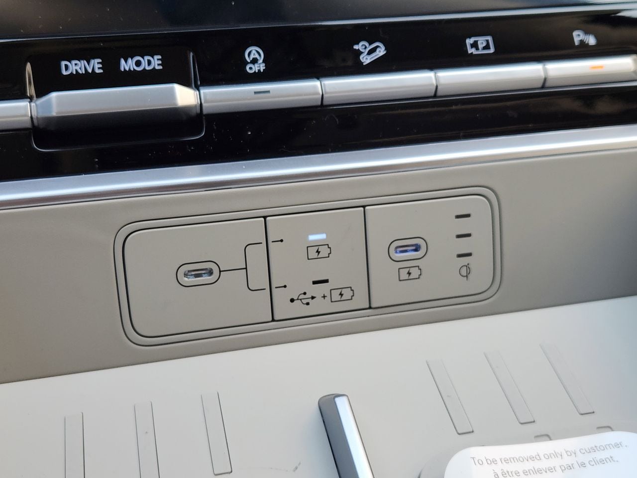 New 2026 W6H White Hyundai SEL FWD image 17