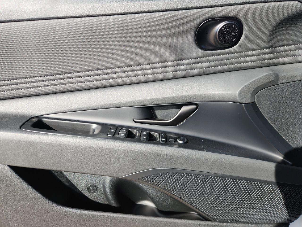 New 2026 W6H White Hyundai SEL Sport image 22