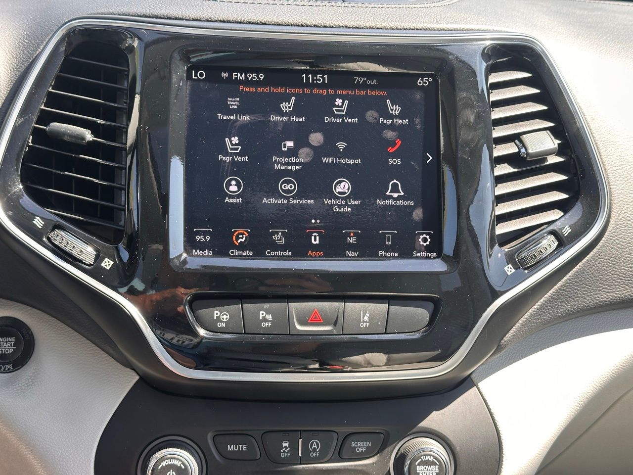 Used 2020 Bright White Jeep Limited image 29