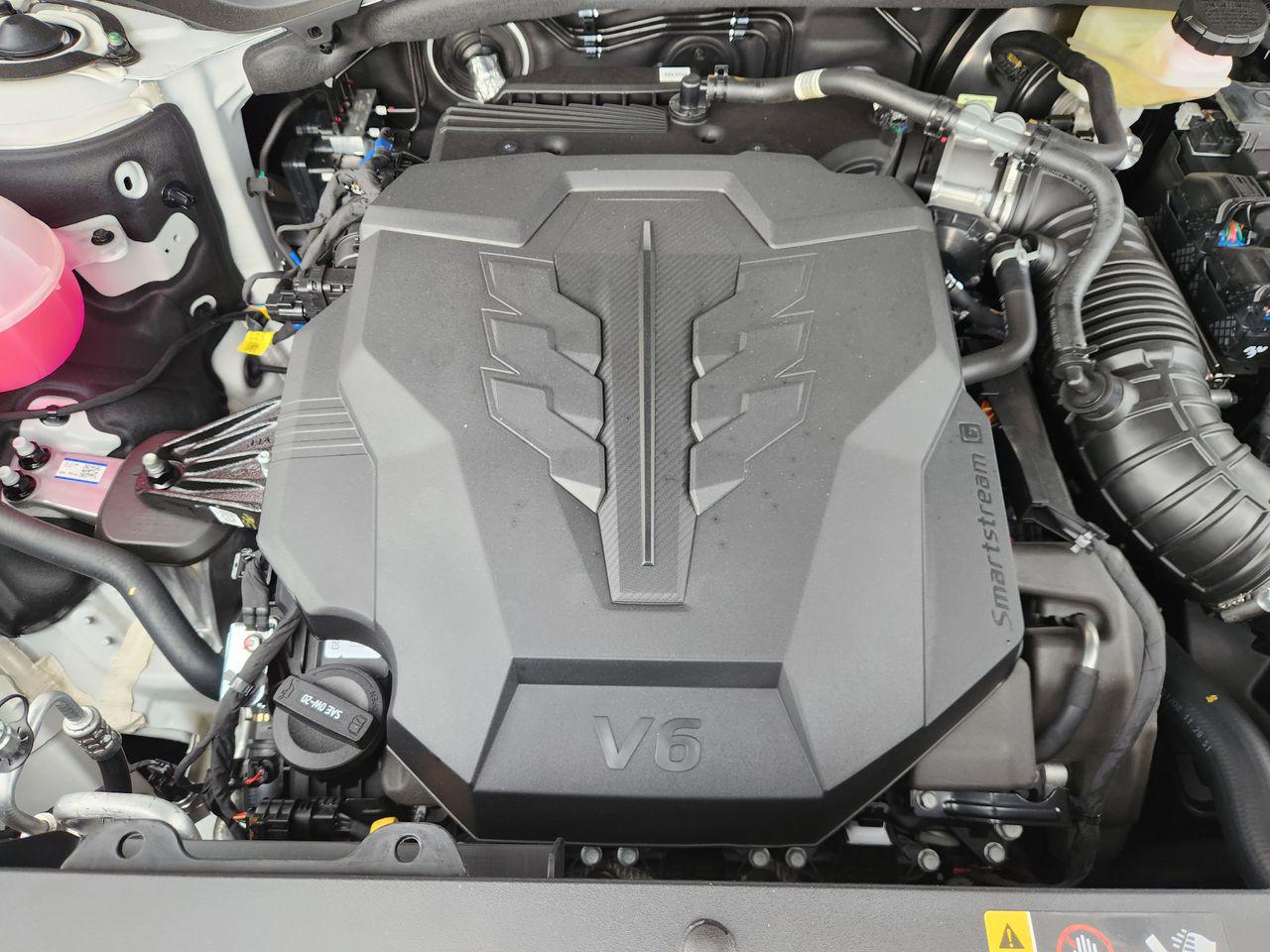 New 2026 WC9 White Hyundai SEL FWD image 29