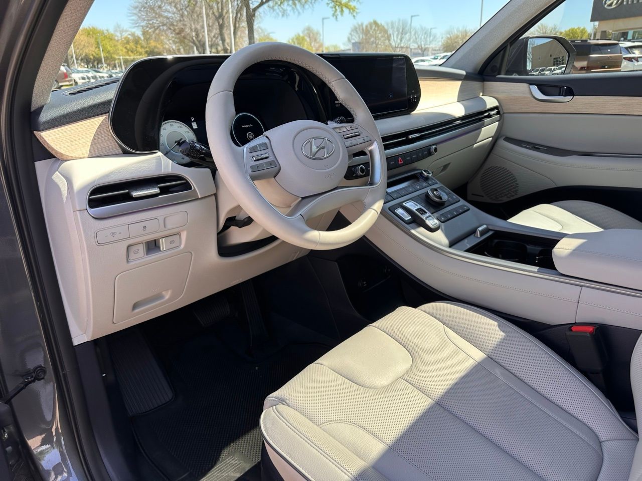 Used 2025 Steel Graphite Hyundai Limited image 29